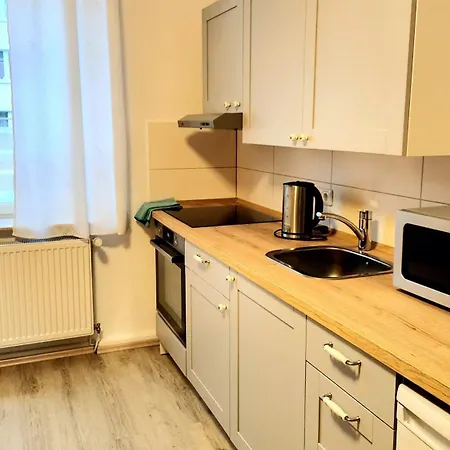 Elena Flat Iris, Zentrum Centro Westfield * Oberhausen (North Rhine-Westphalia)