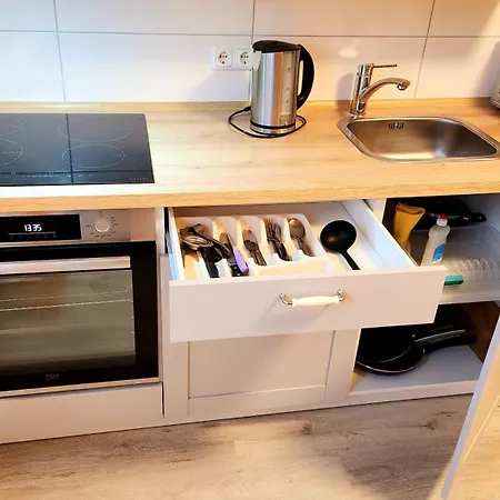 Apartman Elena Flat Iris, Zentrum Centro Westfield *
