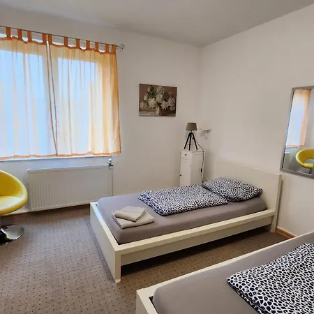 Apartament Elena Flat Iris, Zentrum Centro Westfield *