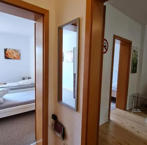 Daire Elena Flat Iris, Zentrum Centro Westfield