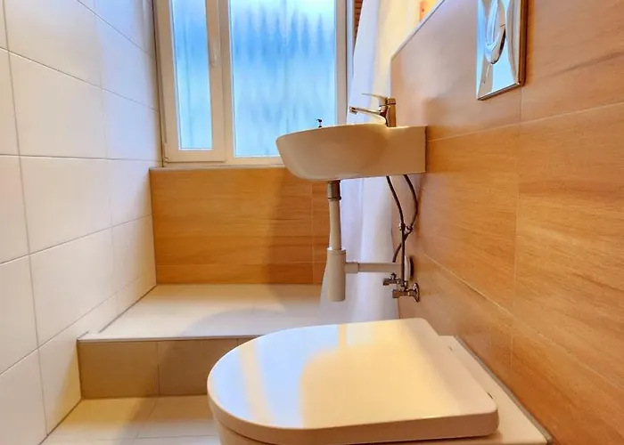 Daire Elena Flat Iris, Zentrum Centro Westfield Oberhausen (North Rhine-Westphalia)